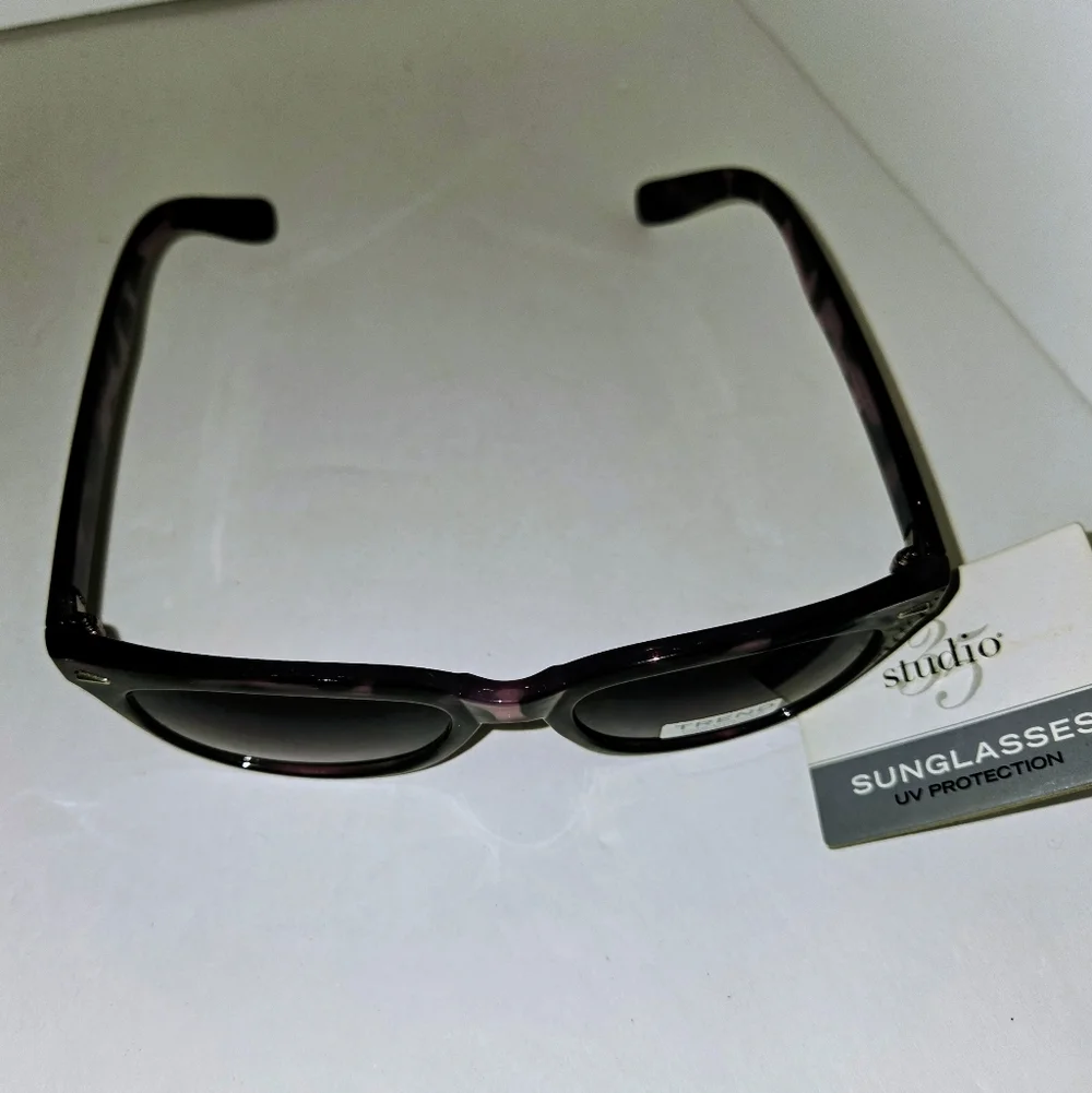 Studio 35 chic sunglasses